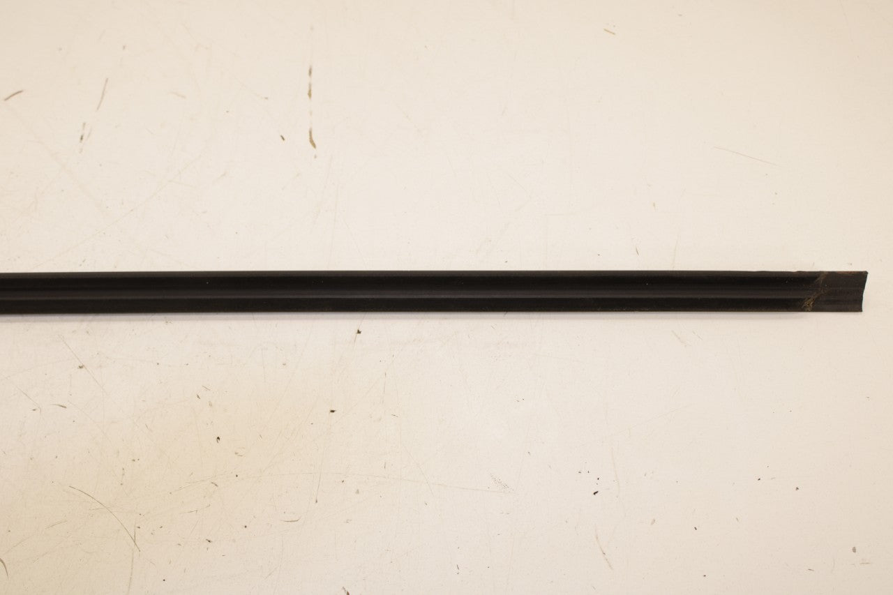 2018 Volkswagen Atlas S FR RH Door Run Channel w/ Belt Molding and Weatherstrip - Alshned Auto Parts