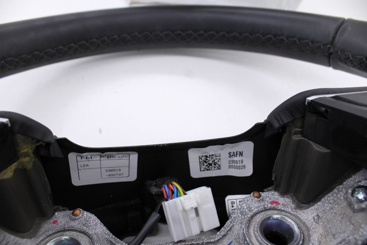 2021-23 Hyundai Santa Fe SEL 2.5L AWD Steering Wheel Leather w/ Control Buttons - Alshned Auto Parts