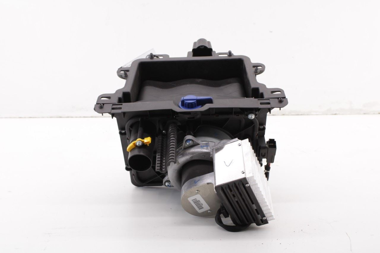 2017-19 Chrysler Pacifica Limited Rear Cargo Stow'N Vacuum Cleaner w/ Reservoir - Alshned Auto Parts