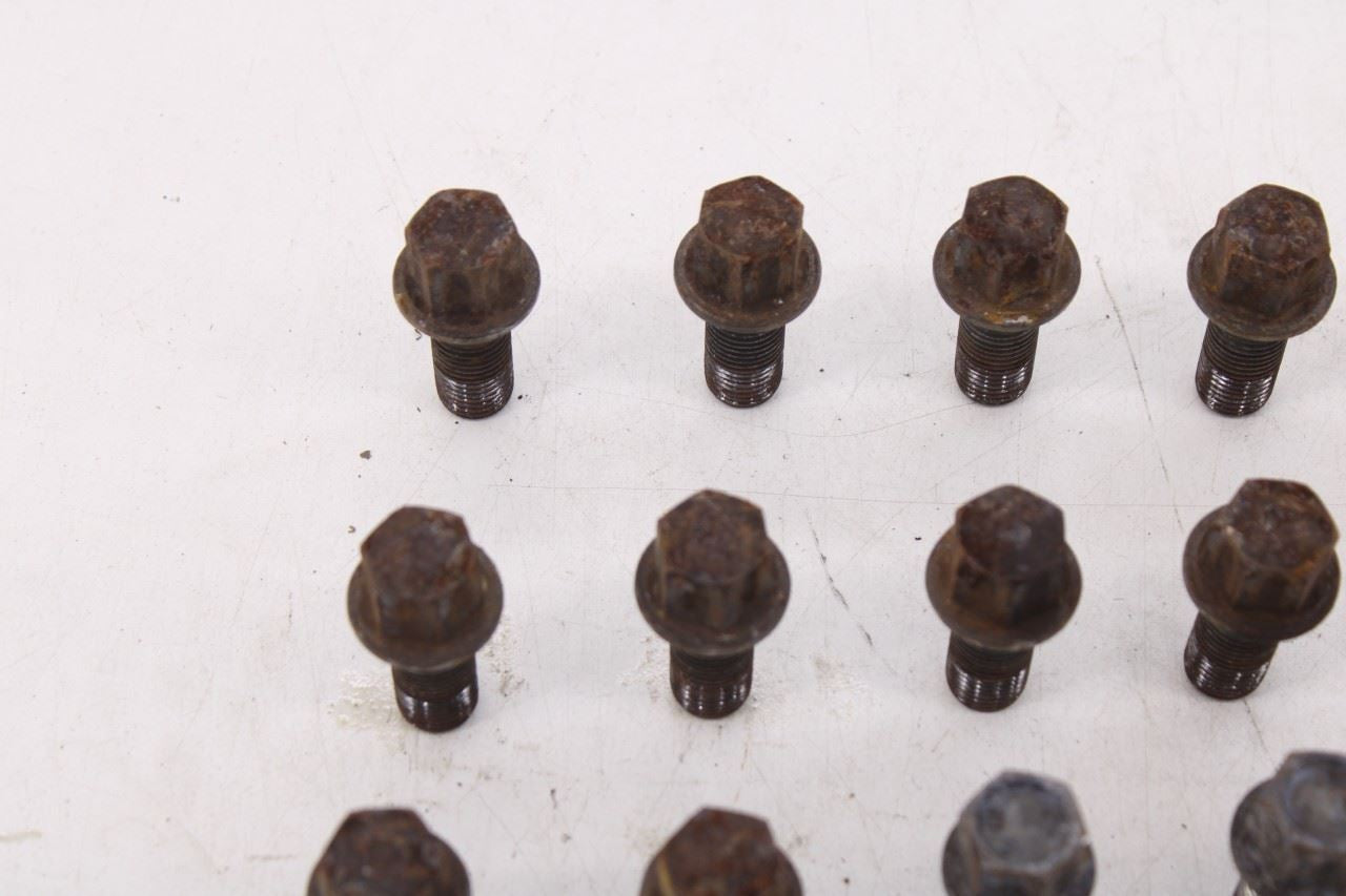 2003-2006 Mercedes-Benz E500 Wheel Lug Nut Bolt Set of 20 0009901707 OEM1