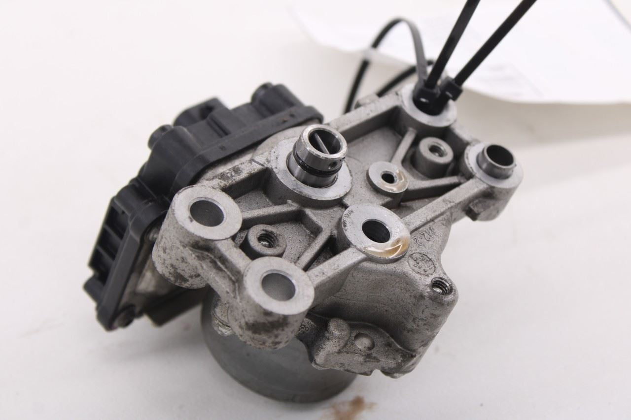 2019-23 Hyundai Santa Fe SEL 2.5L Auto Transmission Electric Oil Pump 461102F6109