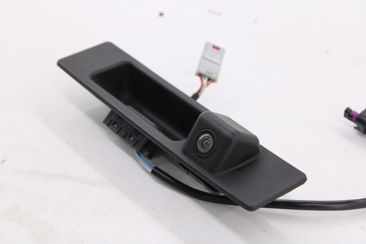 2018-2024 Chevrolet Equinox LT Rear Liftgate Lower Applique Pull Handle 846086593