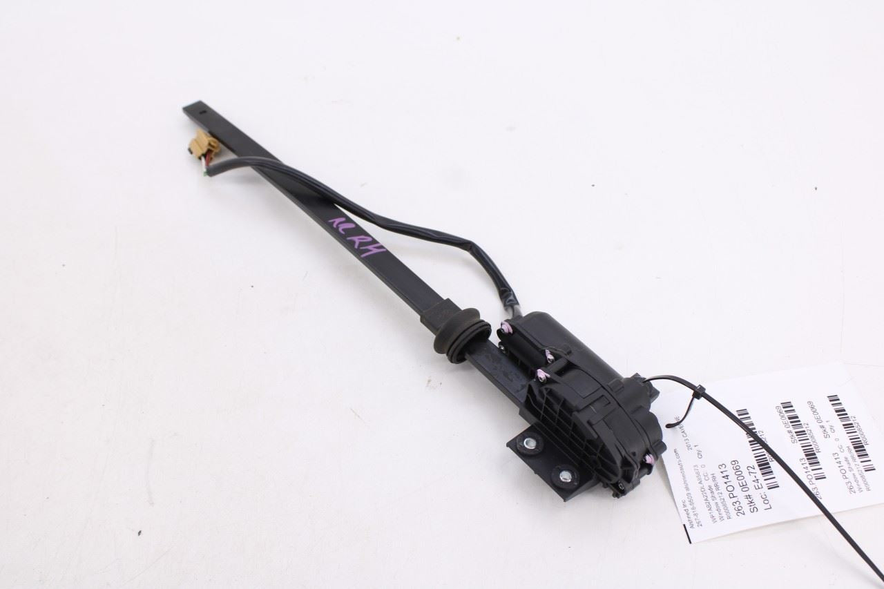 2011-18 Porsche Cayenne S Rear Right Side Door Window Glass Sun Shade Drive Unit0