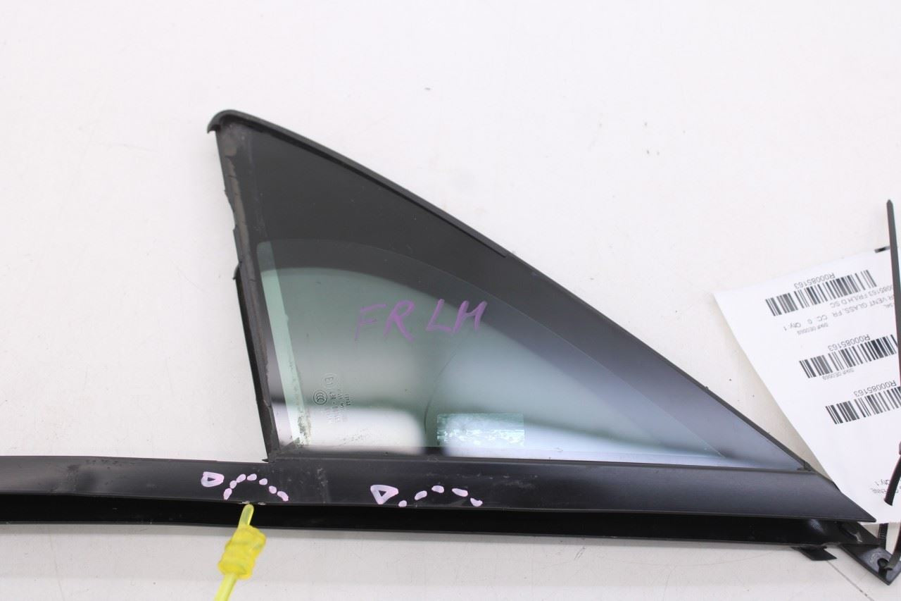 2011-2018 Porsche Cayenne S Front Left Door Window Vent Glass 95854231107 *ReaD*2