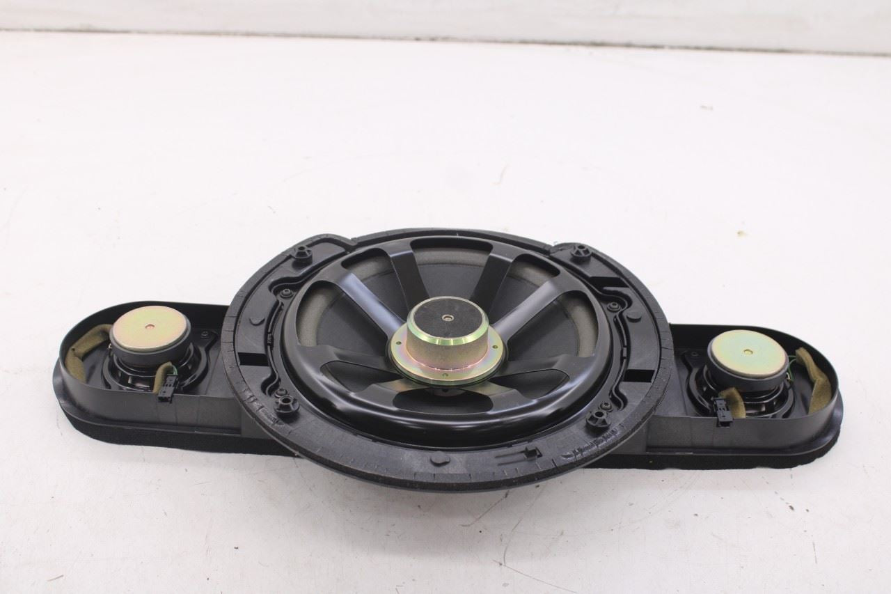 2003-2006 Mercedes-Benz E500 Rear Deck Parcel Shelf Center Speaker 21182028020