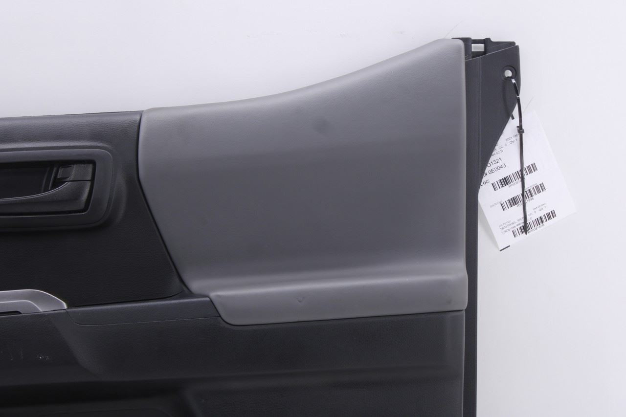 2016-2023 Toyota Tacoma SR5 Double Cab Rear Right Side Door Trim Panel *ReaD*3