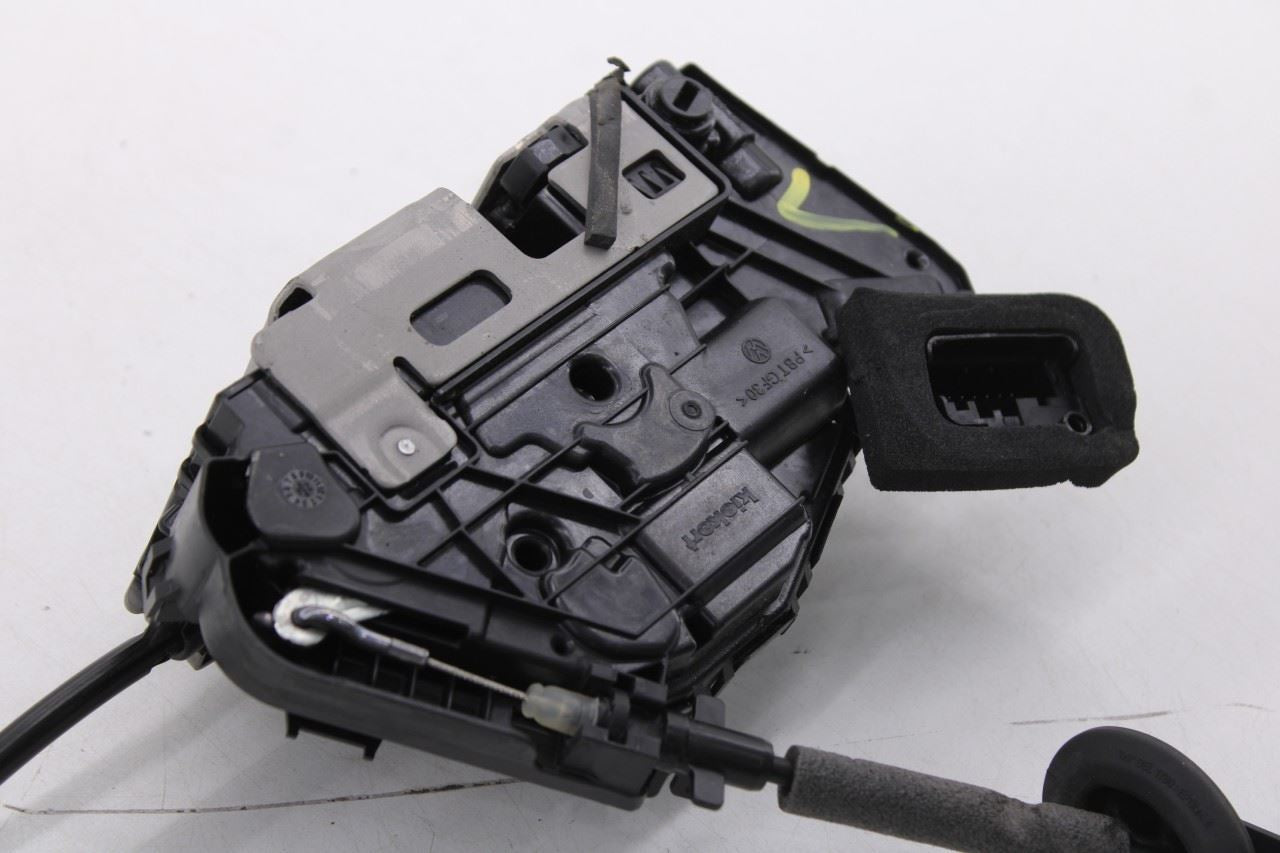 2019-26 Volkswagen Jetta SE Rear Left Door Lock Latch Actuator w/ Handle Bracket9