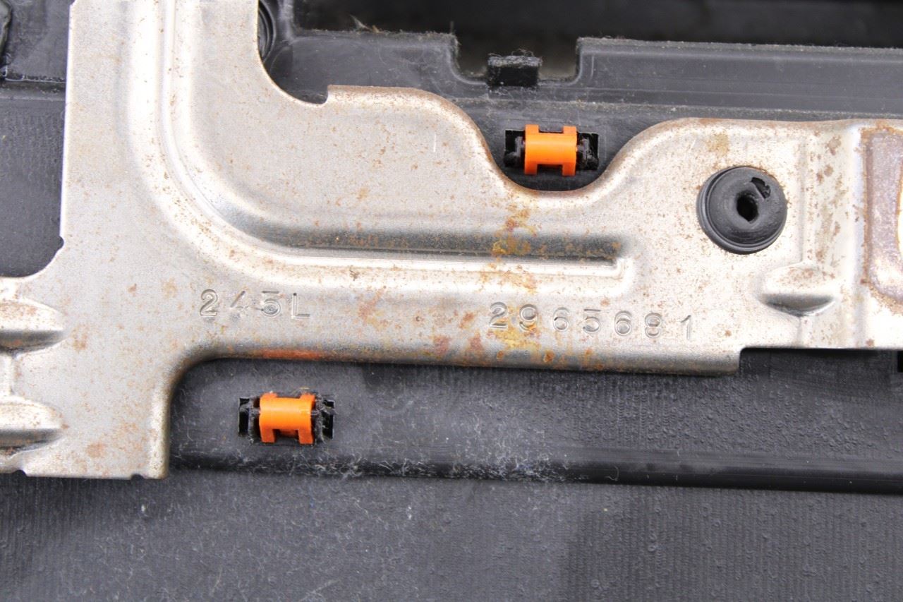 2015-2016 Ford F-250 Crew Cab Lariat Front Left Side Door Trim Panel *ReaD* - Alshned Auto Parts