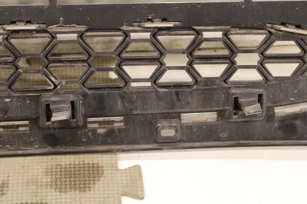 2017-19 GMC Acadia SLT-1 3.6L Front Radiator Upper Grille Assembly Chrome *ReaD* - Alshned Auto Parts