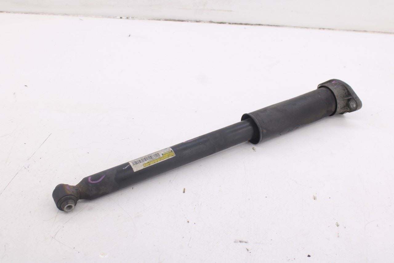 2015-21 Mercedes-Benz C300 4Matic Rear Suspension RH and LH Strut Shock Absorber3