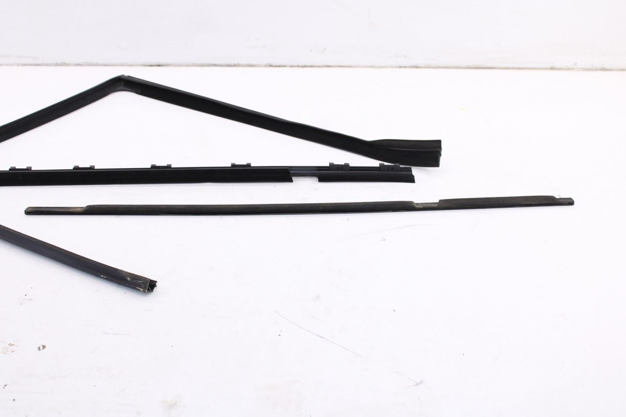 07-12 Land Rover Range Rover HSE Rear RH Door Run Channel w/ Belt Weatherstrips - Alshned Auto Parts