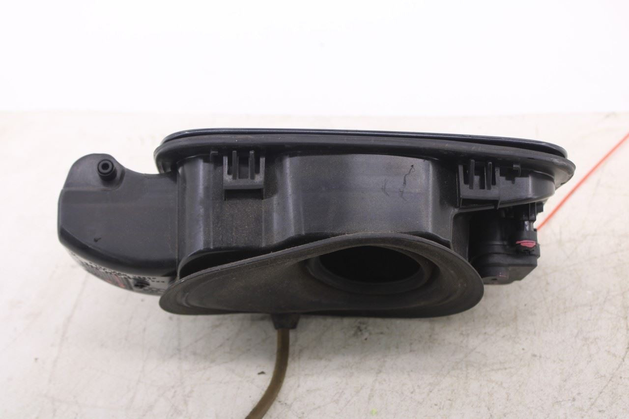 12-2018 Audi A7 Premium 3L Fuel Tank Filler Housing Door Lid Cover 4G8809907AGRU6