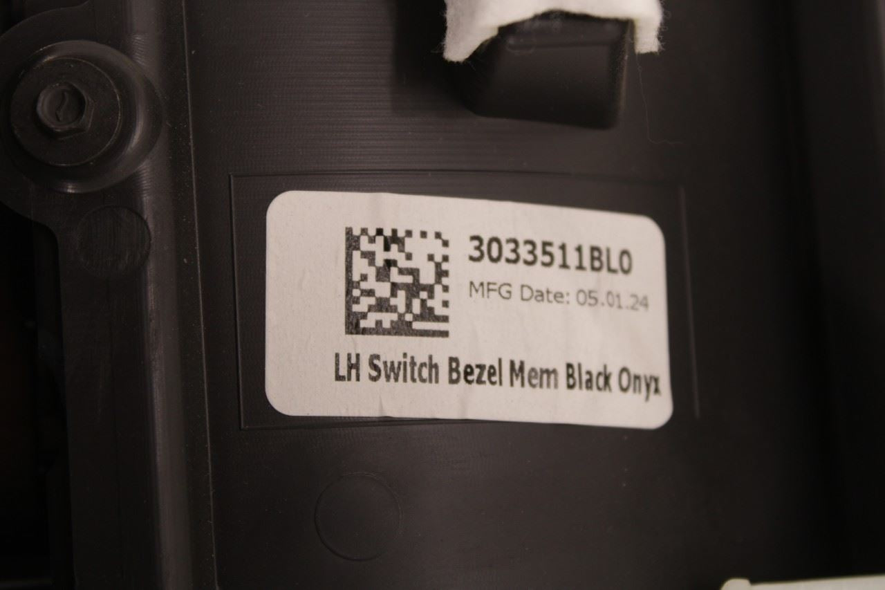 2022-2024 Ford Expedition MAX XLT Front Left Door Trim Panel NL1B-7823943-CG OEM - Alshned Auto Parts