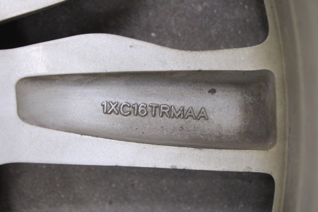 14-16 Dodge Durango SXT Aluminum Wheel R18x8.0J 10 Spoke Set of 4 1XC16GSAAA OEM11