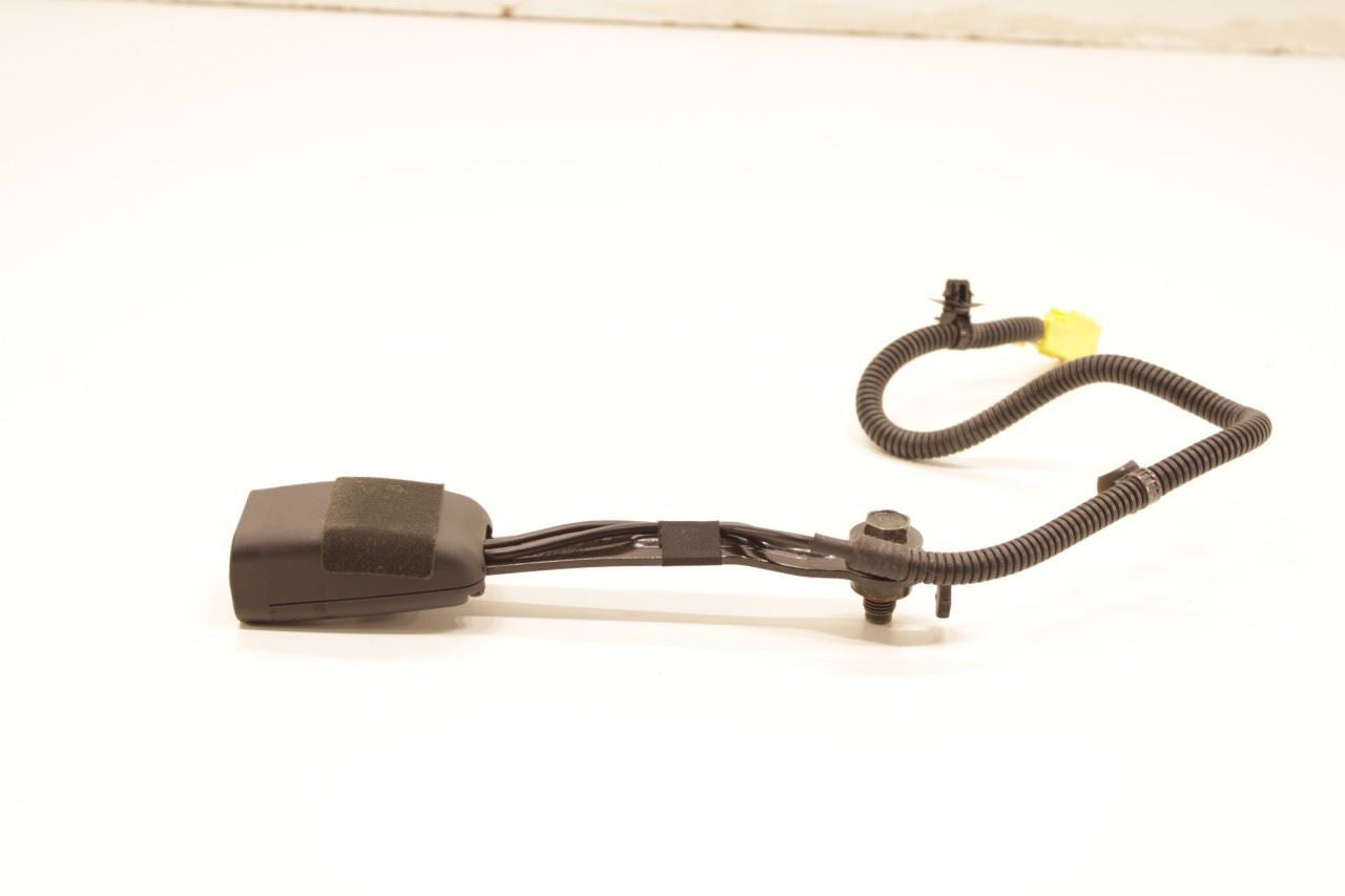 2011-17 Hyundai Veloster Turbo 1.6L FWD Front Driver Left Side Seat Belt Buckle - Alshned Auto Parts