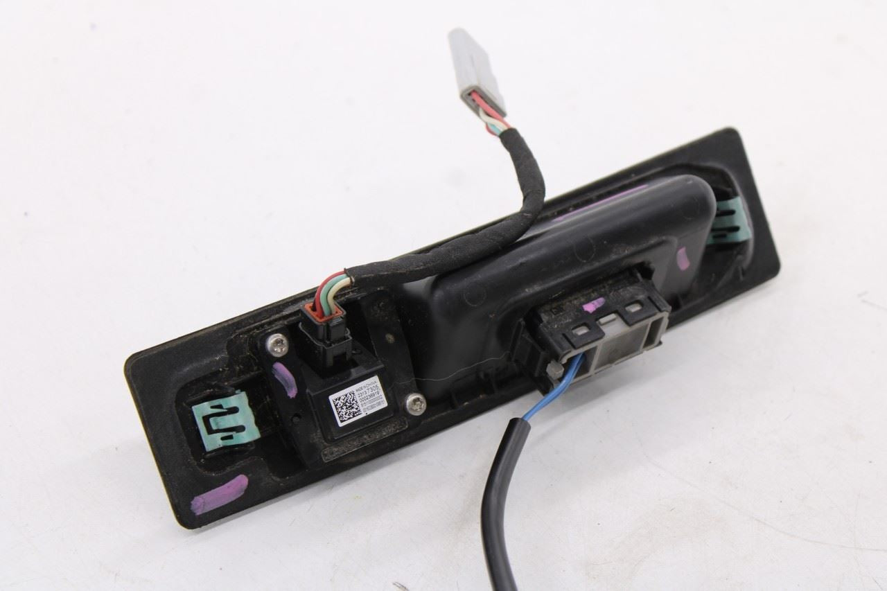 2018-2024 Chevrolet Equinox LT Rear Liftgate Lower Applique Pull Handle 846086596