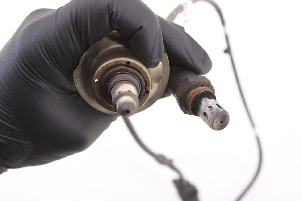 2019-2020 Hyundai Santa Fe SEL 2.4L Front and Rear Oxygen Sensor 39210-2G240 OEM - Alshned Auto Parts