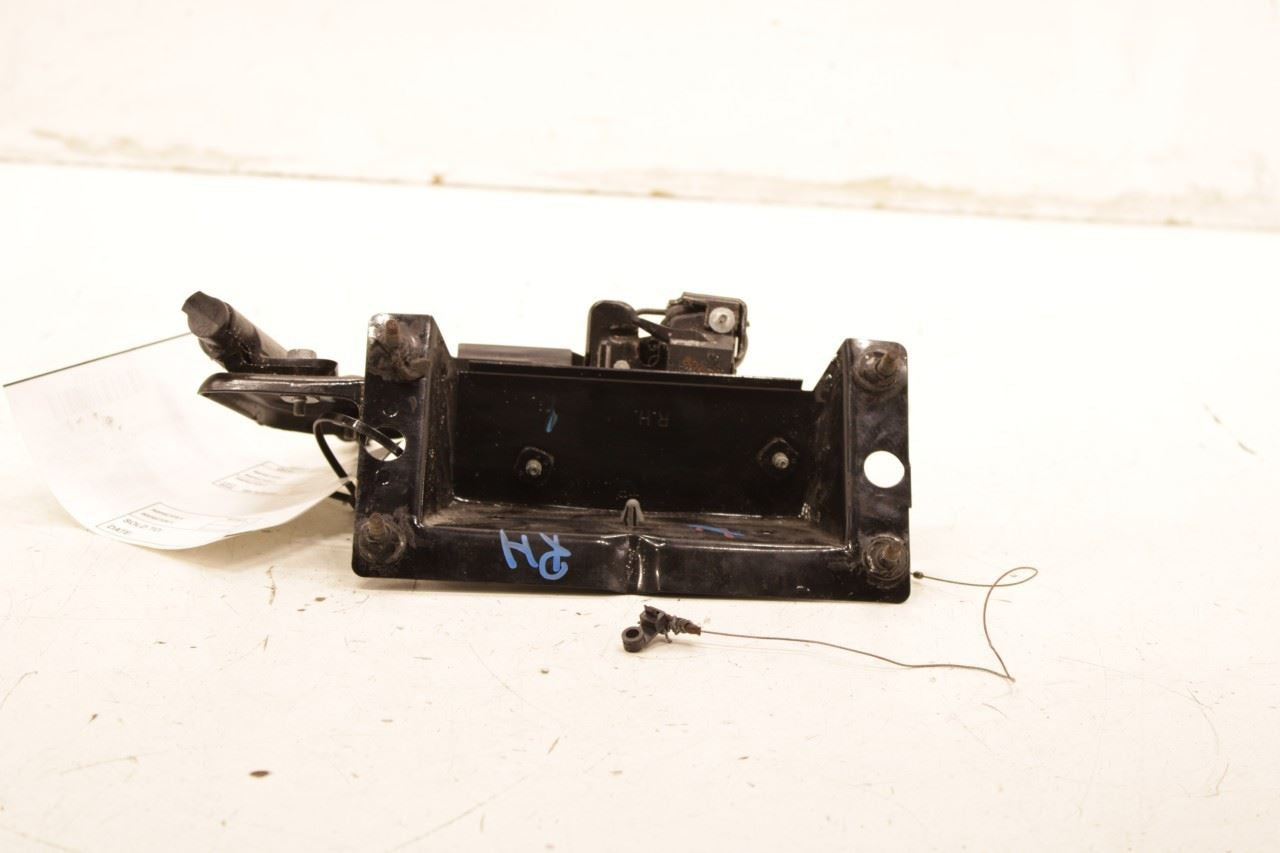 1997-2004 Chevrolet Corvette Rear Right Passenger Side Trunk Lock Latch Actuator - Alshned Auto Parts