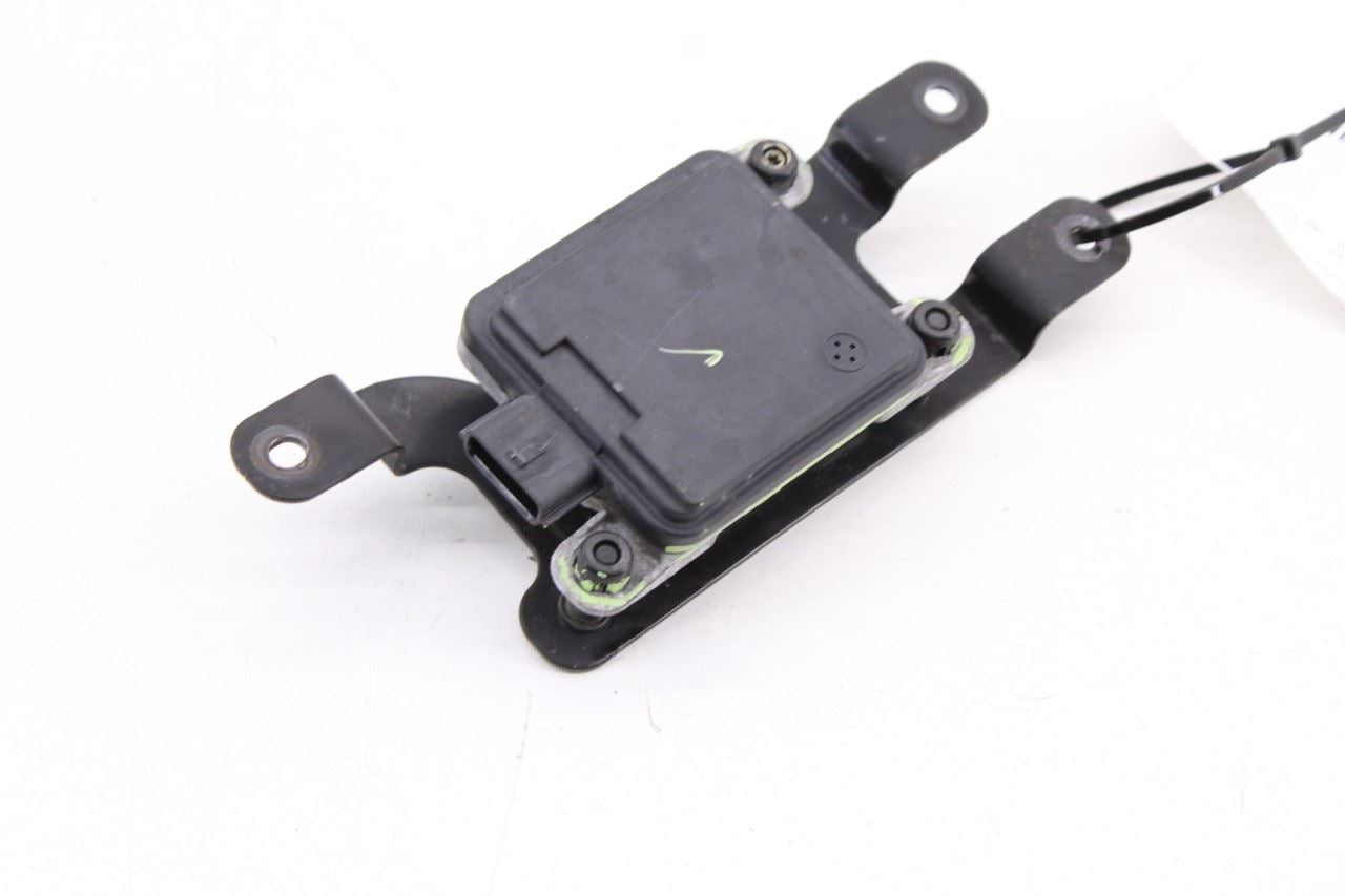 2019-2020 Hyundai Santa Fe SEL Front Cruise Control Radar Distance Sensor Module - Alshned Auto Parts