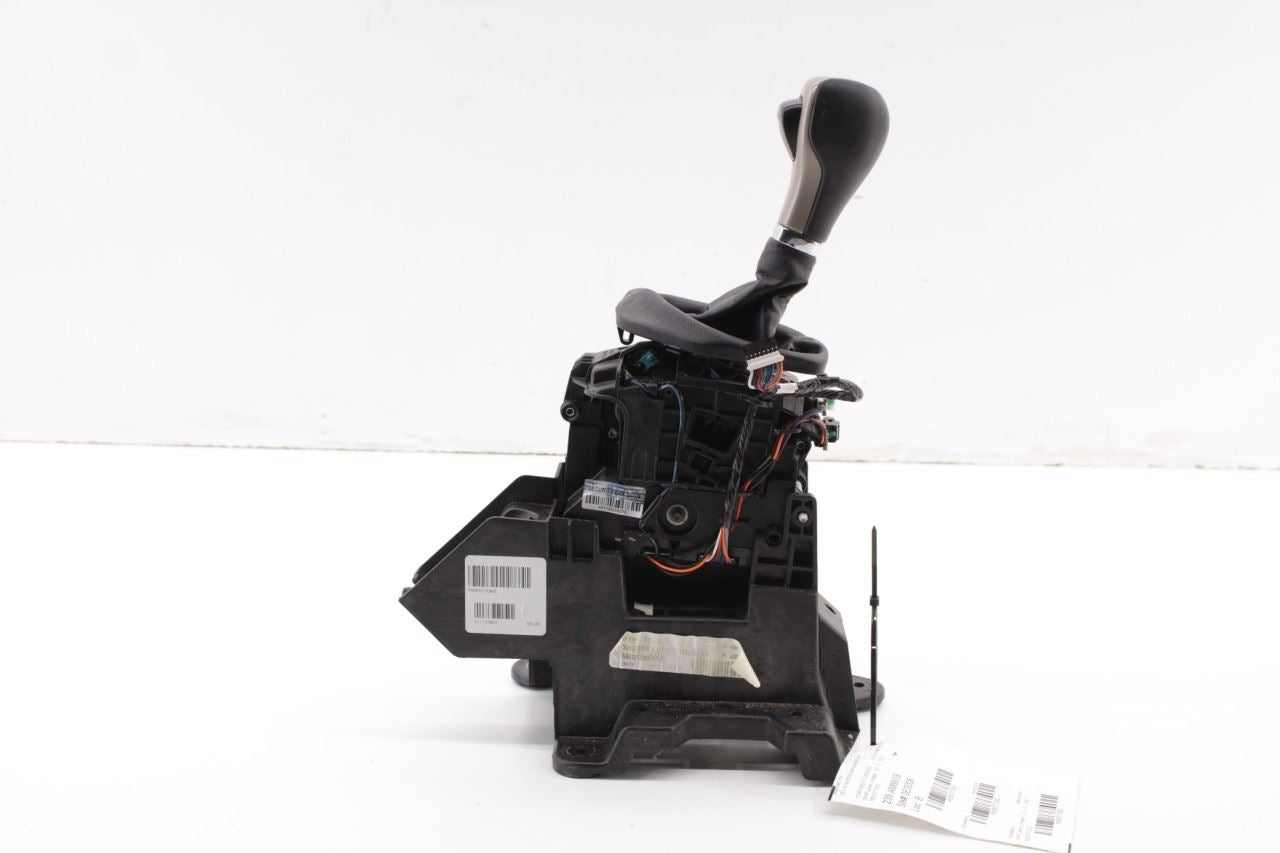 14-18 Jeep Cherokee Limited 3.2L Automatic Transmission Gear Shifter Lever Knob - Alshned Auto Parts