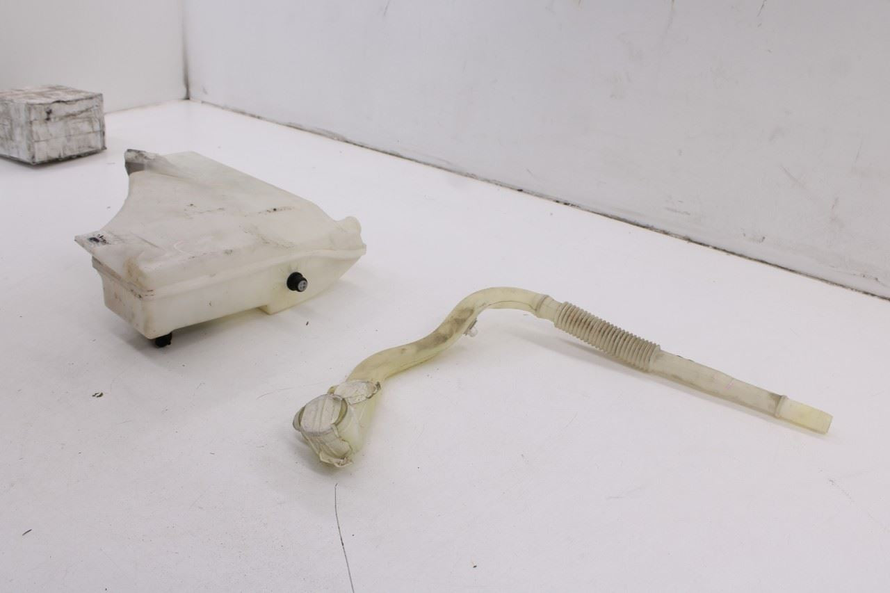 11-18 Porsche Cayenne S FR Windshield Wiper Washer Reservoir 95852870300 *ReaD* - Alshned Auto Parts