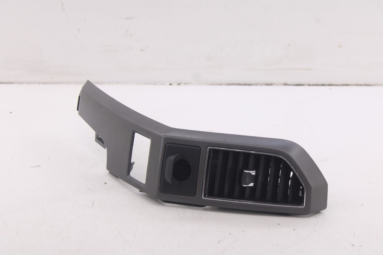 2018-21 Ford Expedition Max XLT Center Right and Left Side Dash Air Vent Grille3