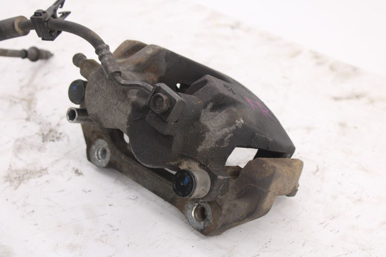 2011-2025 Dodge Durango SXT Front Right Side Disc Brake Caliper 68052362AB OEM7