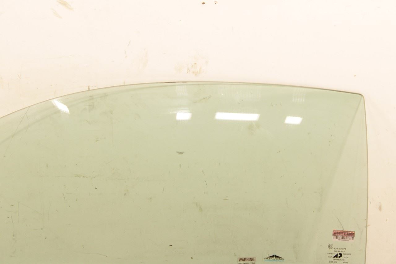 1997-2004 Chevrolet Corvette Front Left Driver Side Door Window Glass 10403189 - Alshned Auto Parts