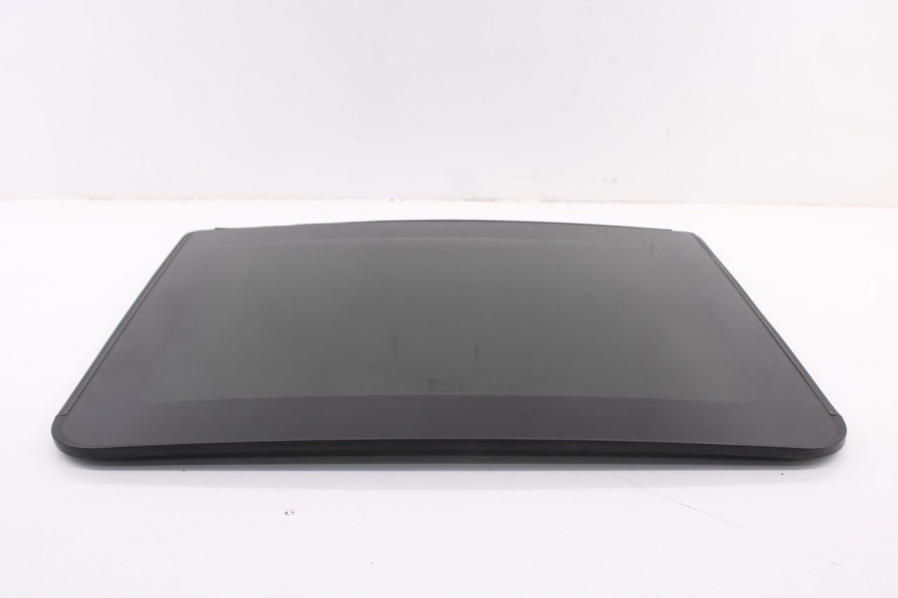 2018-24 Chevrolet Equinox LT Roof Rear Sunroof Stationary Window Glass 843743495