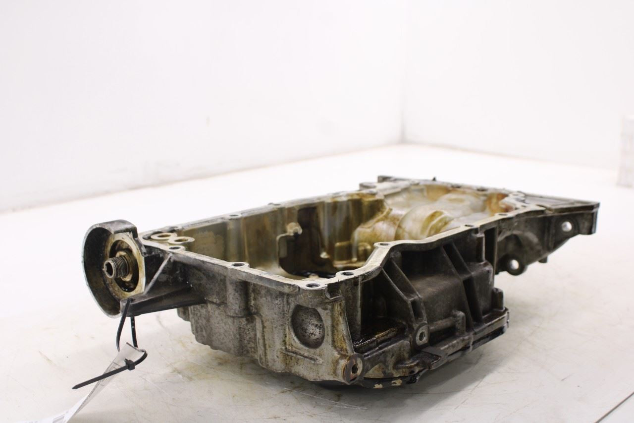 2014-2020 Nissan Rogue SV 2.5L QR25DE Engine Upper and Lower Oil Pan 11110-3TA3A7