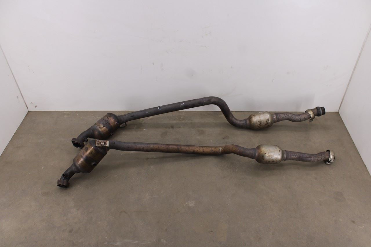 2010-11 Mercedes-Benz E 350 Luxury 4Matic 3.5L Front Left and Right Exhaust Pipe0