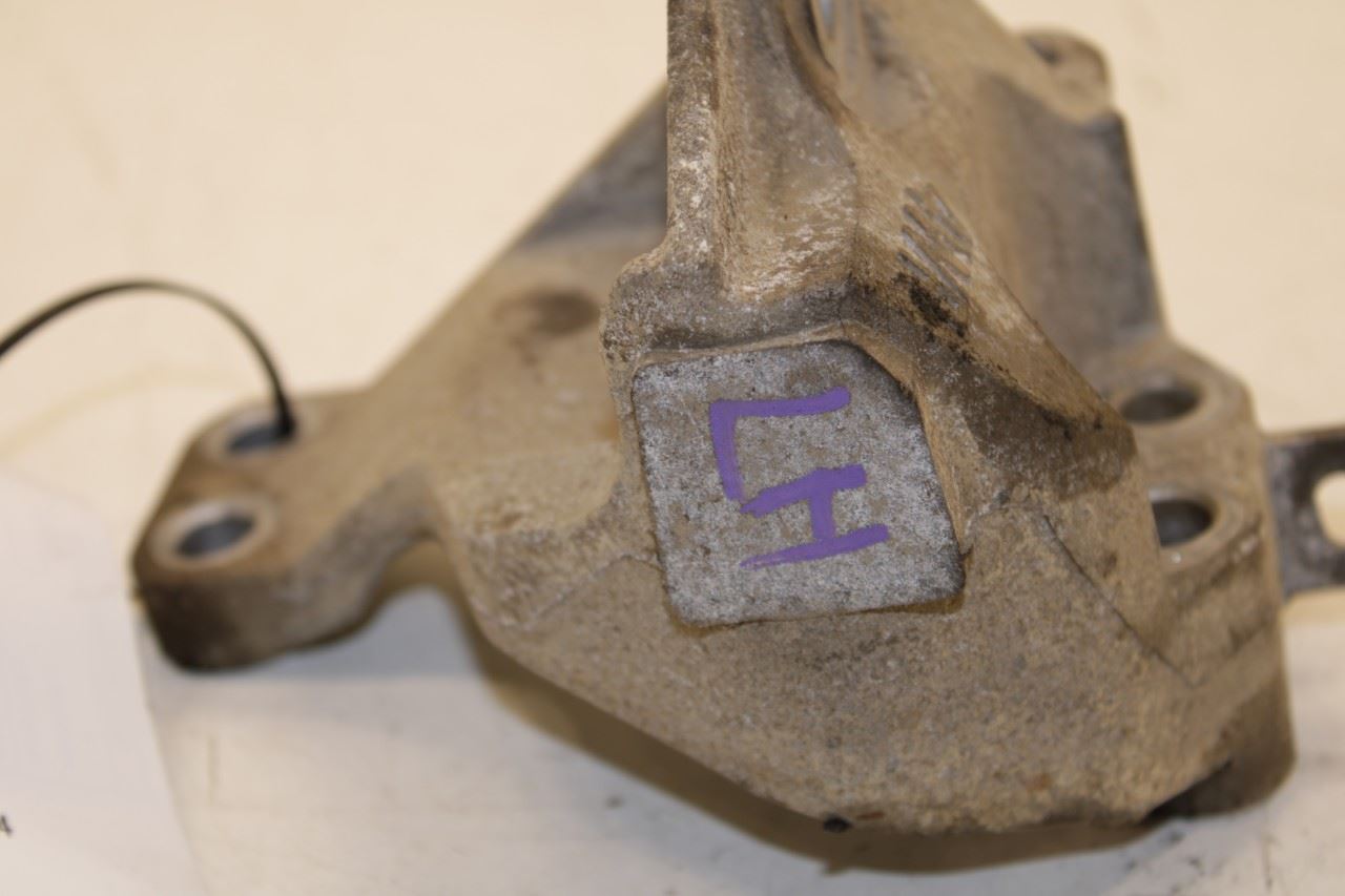 2014-20 Infiniti QX60 Pure 3.5L AWD Front Left Engine Mount Bracket 11274-3KA0A - Alshned Auto Parts