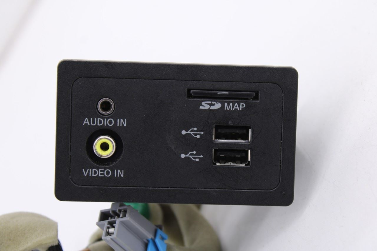 16-19 Infiniti QX60 AUX Jack USB Plug-in Map Reader w/ Console Box Wire Harness4