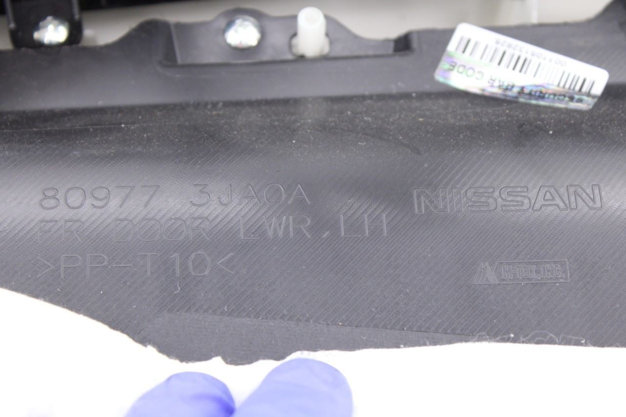 2016-2019 Infiniti QX60 Front Left Driver Side Door Trim Panel 809A1-9NF5A OEM16