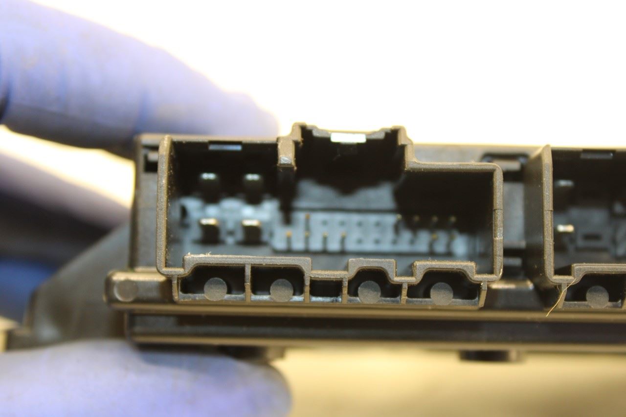 2022-2024 Hyundai Tucson SEL Rear Liftgate Back Door Control Module 81870-N9102 - Alshned Auto Parts