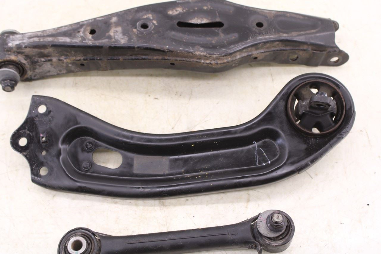19-20 Hyundai Santa Fe SEL AWD Rear RH Side Lower and Upper Control Arm Set of 4 - Alshned Auto Parts