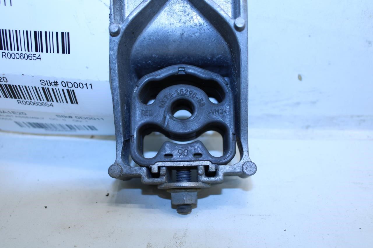 2018-2020 Jaguar XE R-Dynamic S 2.0L AWD Rear Left Side Muffler Mount Bracket - Alshned Auto Parts