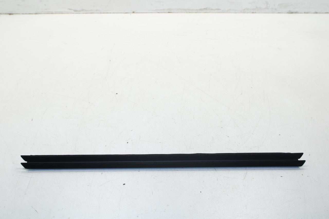 2014-2023 Jeep Cherokee Rear Right Door Run Channel w/ Belt Molding Weatherstrip - Alshned Auto Parts
