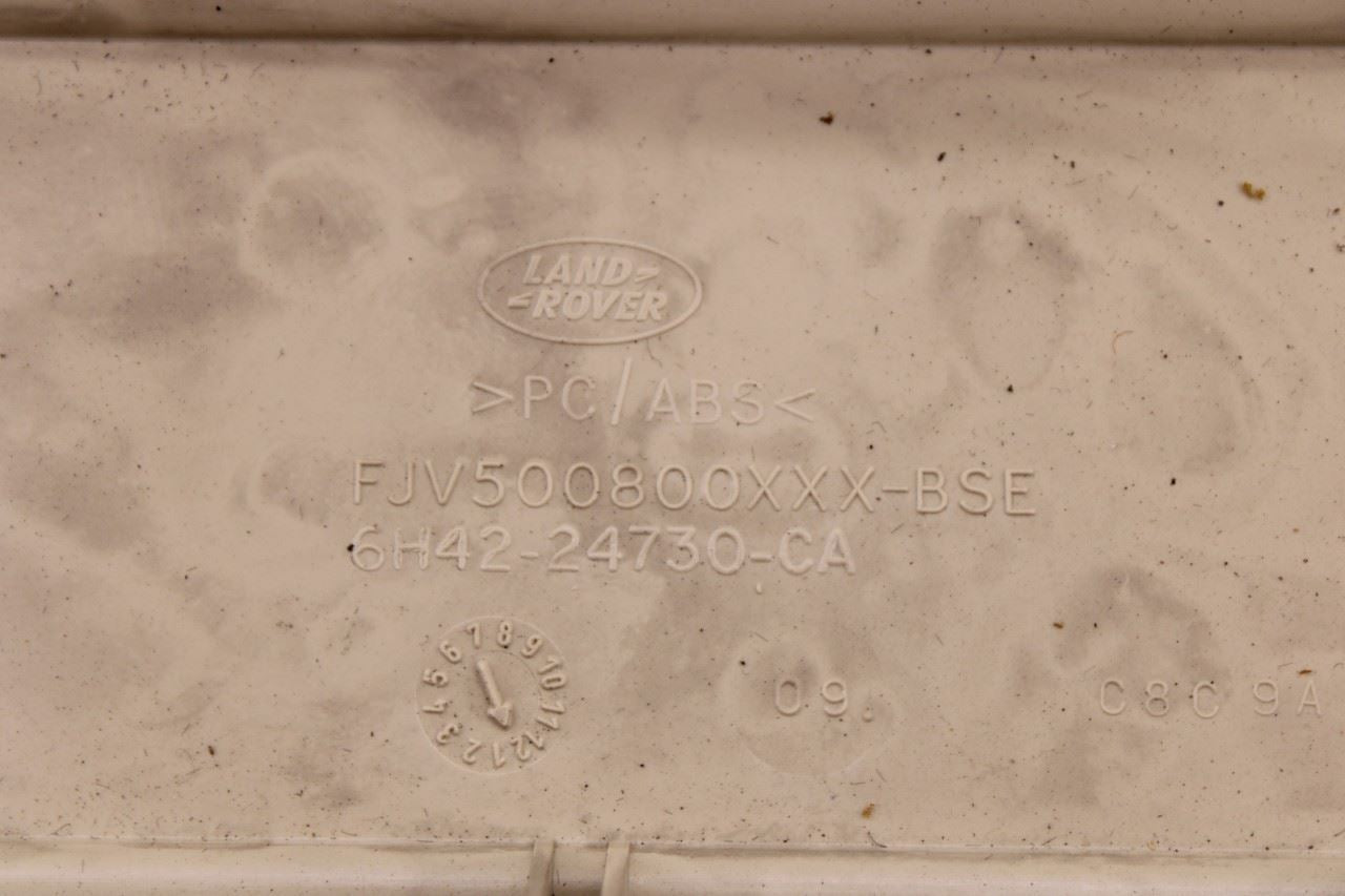 2010-12 Land Rover Range Rover HSE Front and Rear Roof Overhead Console LR01933919