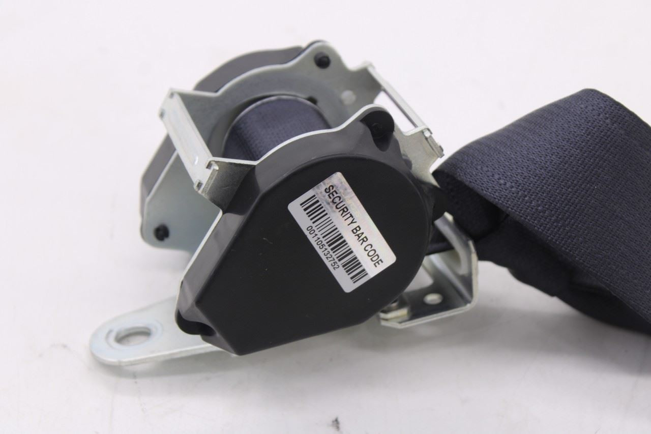 11-25 Mitsubishi Outlander Sport SE 2.0L Rear Center 2nd Row Seat Belt Retractor4