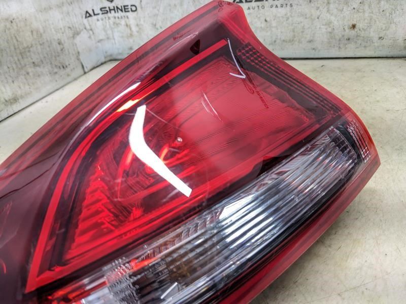 2017-2022 Hyundai Ioniq Rear Left Driver Side Tail Light Lamp 92401-G2000 OEM - Alshned Auto Parts