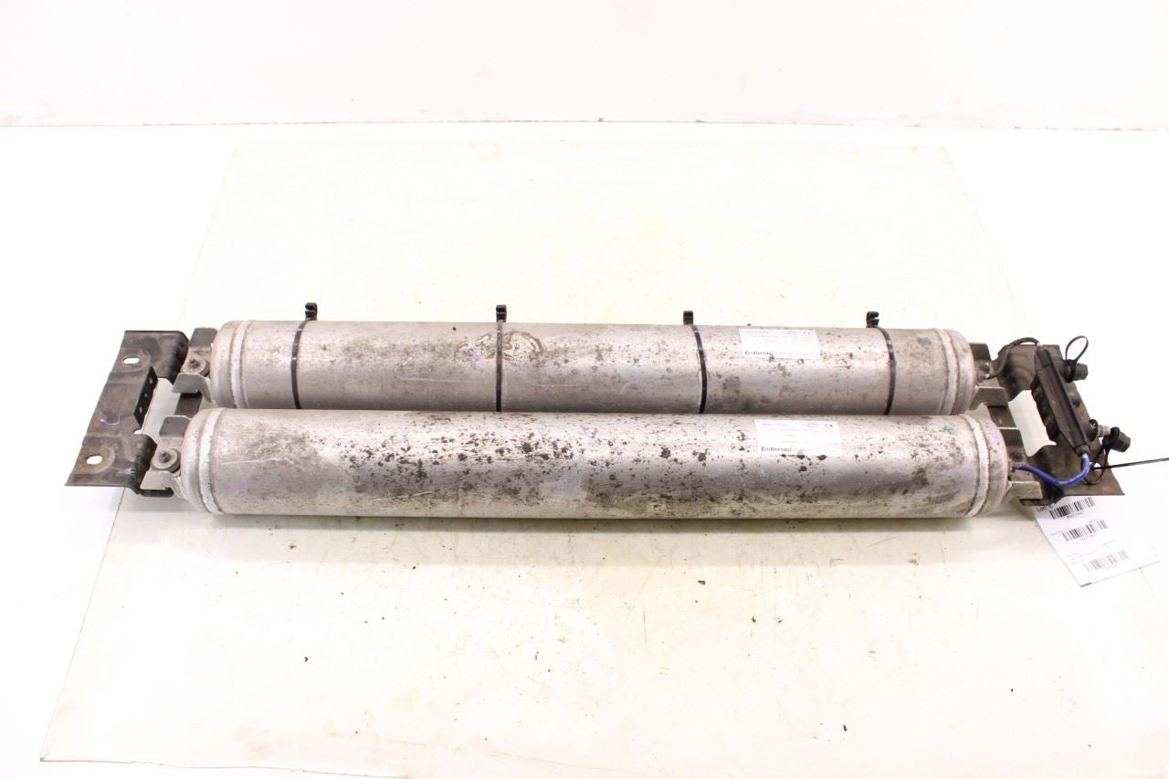 13-18 RAM 1500 Laramie 5.7L 4x4 Front Air Ride Suspension Reservoir 04877129AC - Alshned Auto Parts