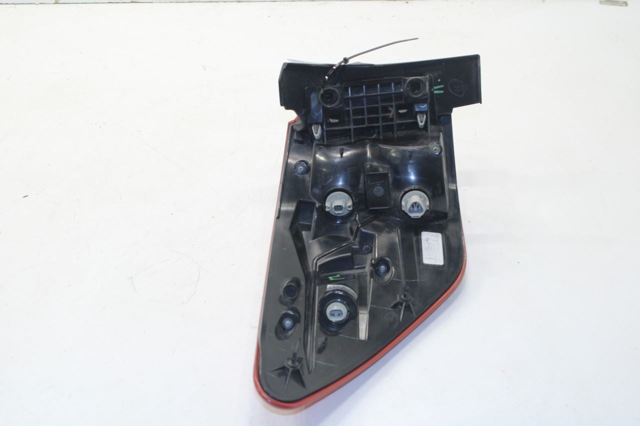 2016-2020 Nissan Pathfinder SV Rear Right Side Tail Light Lamp 26550-9PF0A OEM - Alshned Auto Parts