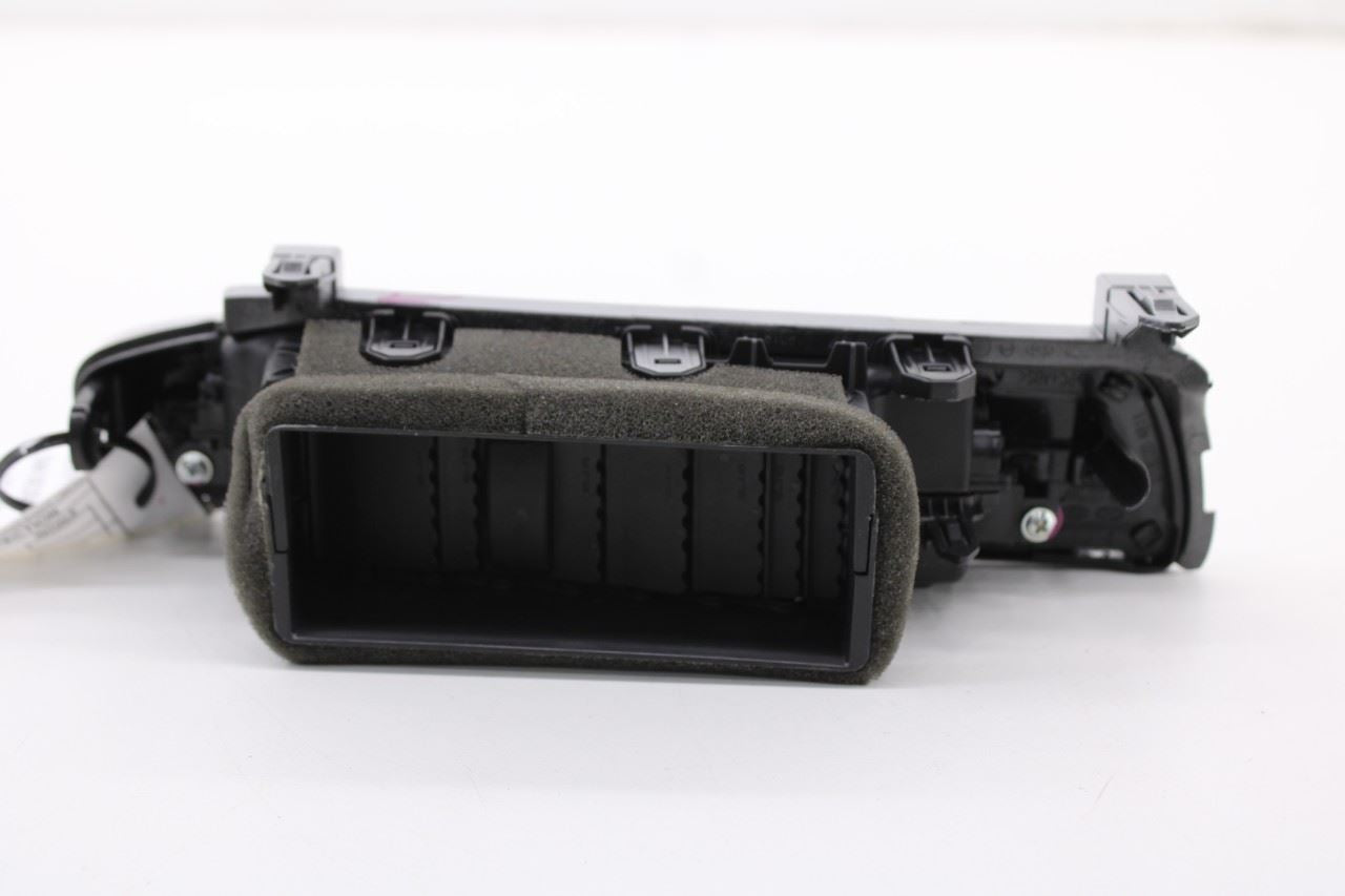 21-25 Hyundai Elantra SE Front Left Driver Side Dash Outer Air Vent Grille *ReaD5