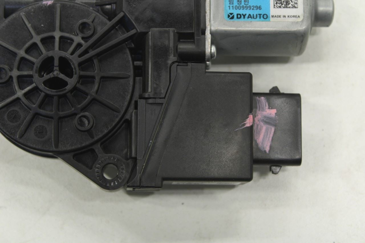 2019-2020 KIA Sorento LX Rear Left Door Power Window Motor 83450-C5220 OEM - Alshned Auto Parts