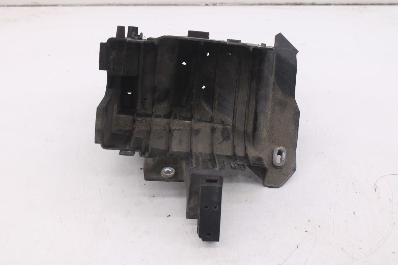 14-21 Jeep Grand Cherokee Laredo 4X4 Power Distribution Center Fuse Box Bracket0