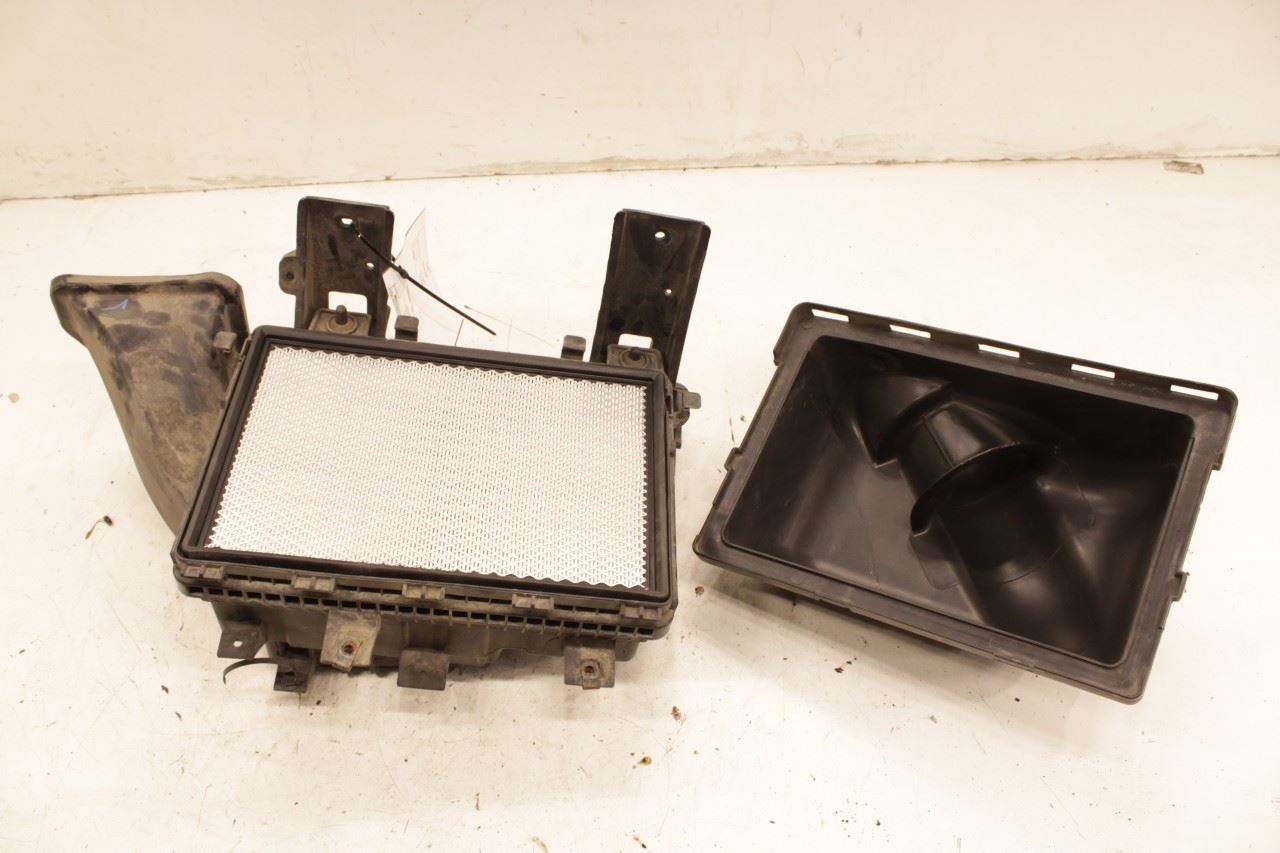 2015-2018 Ram 2500 Tradesman Crew Cab 6.4L 2WD Air Intake Cleaner w/ Duct Tube - Alshned Auto Parts