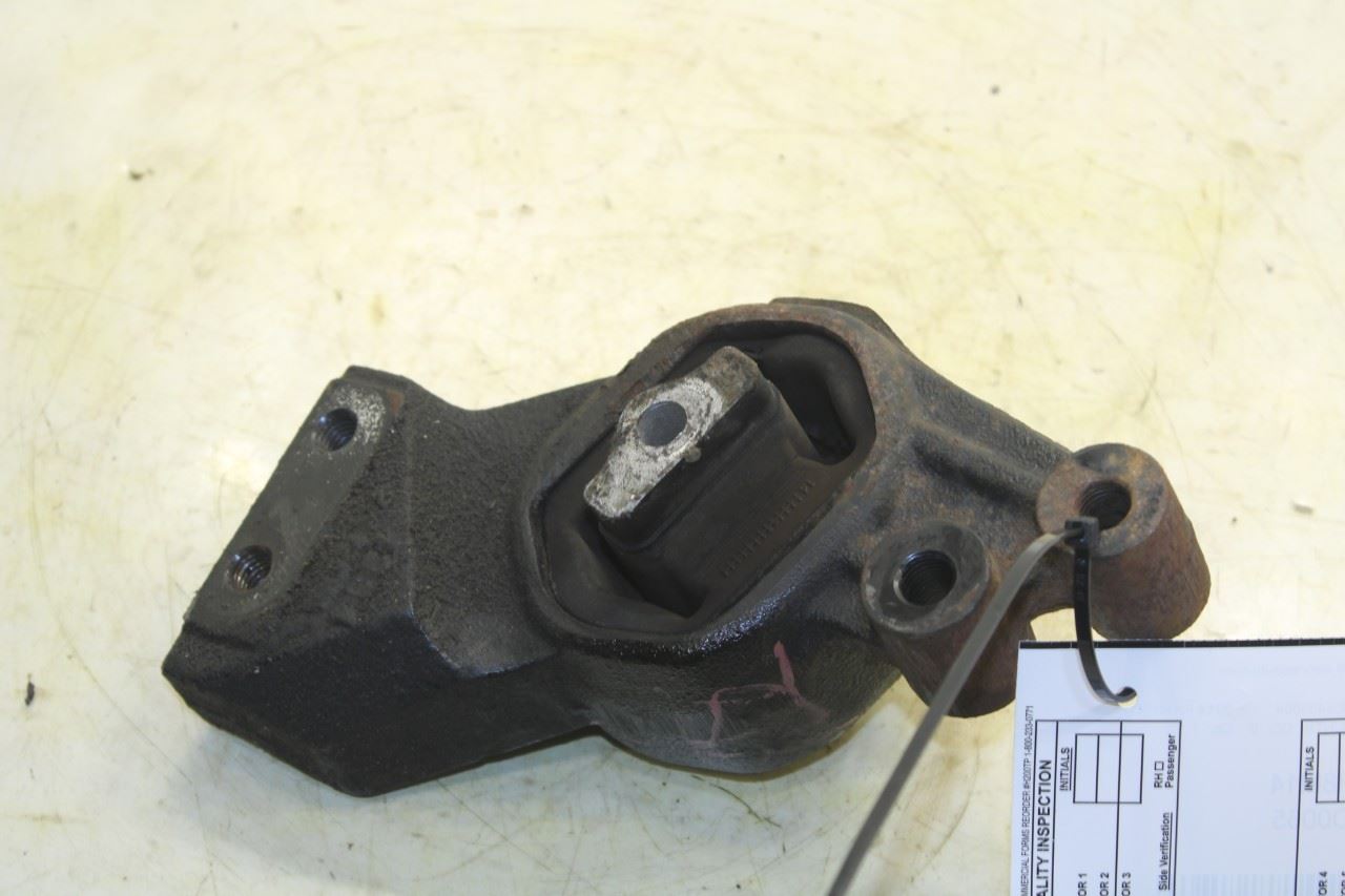 2011-2018 Ram 1500 Crew Cab Laramie 5.7L 4WD Right Side Engine Mount Insulator - Alshned Auto Parts