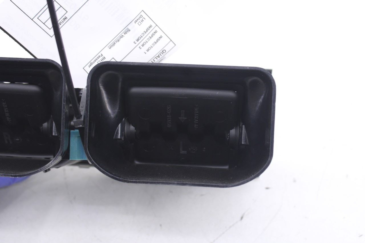 2008-2011 Mercedes-Benz C350 Sport Center Dash Air Vent Grille w/ Hazard Switch - Alshned Auto Parts