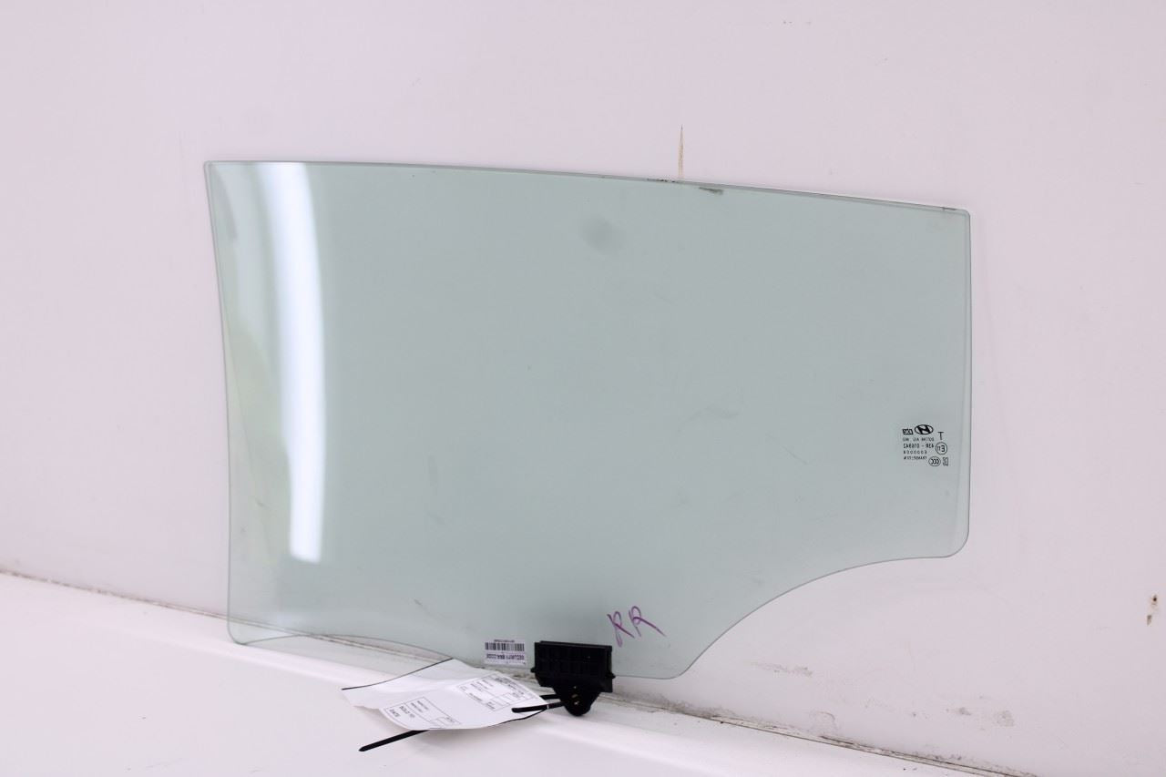 2019-2021 Hyundai Veloster Rear Right Door Window Movable Glass 83420-J3000 OEM6